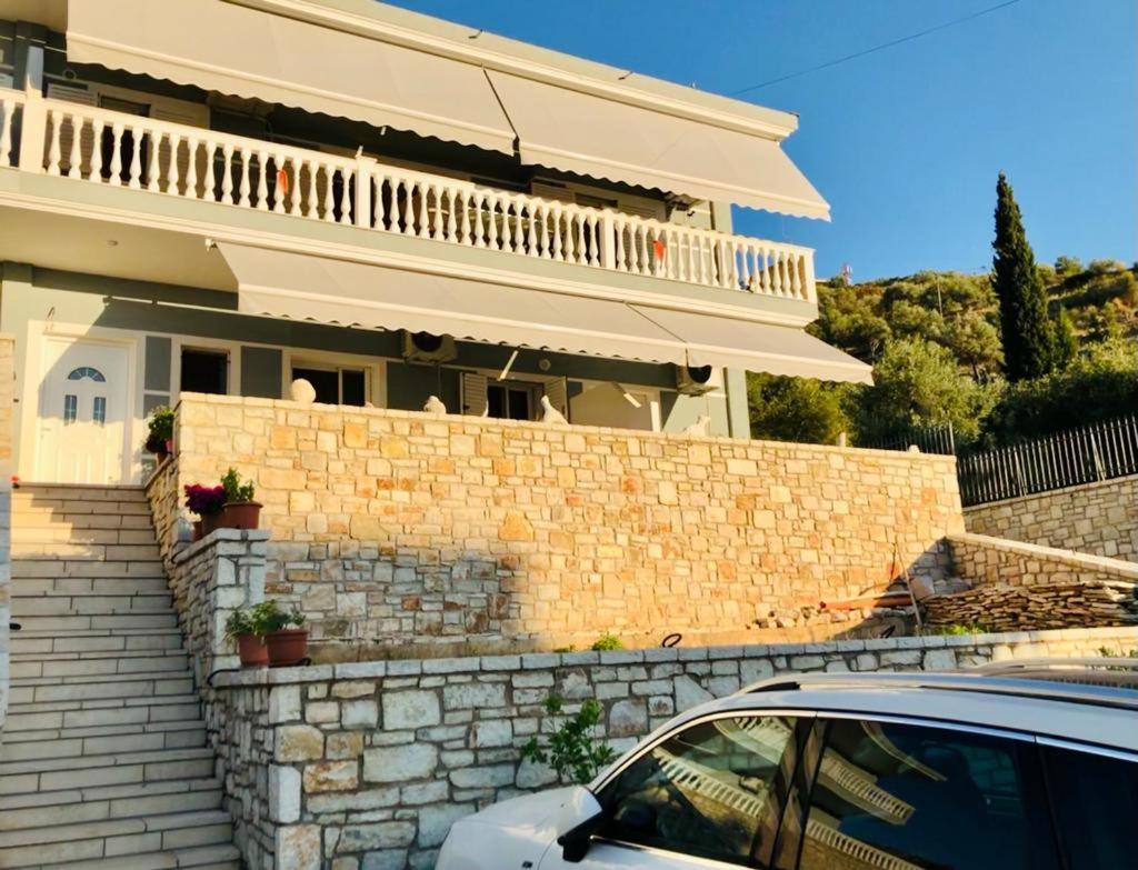Artur Apartments Himarë Exterior foto