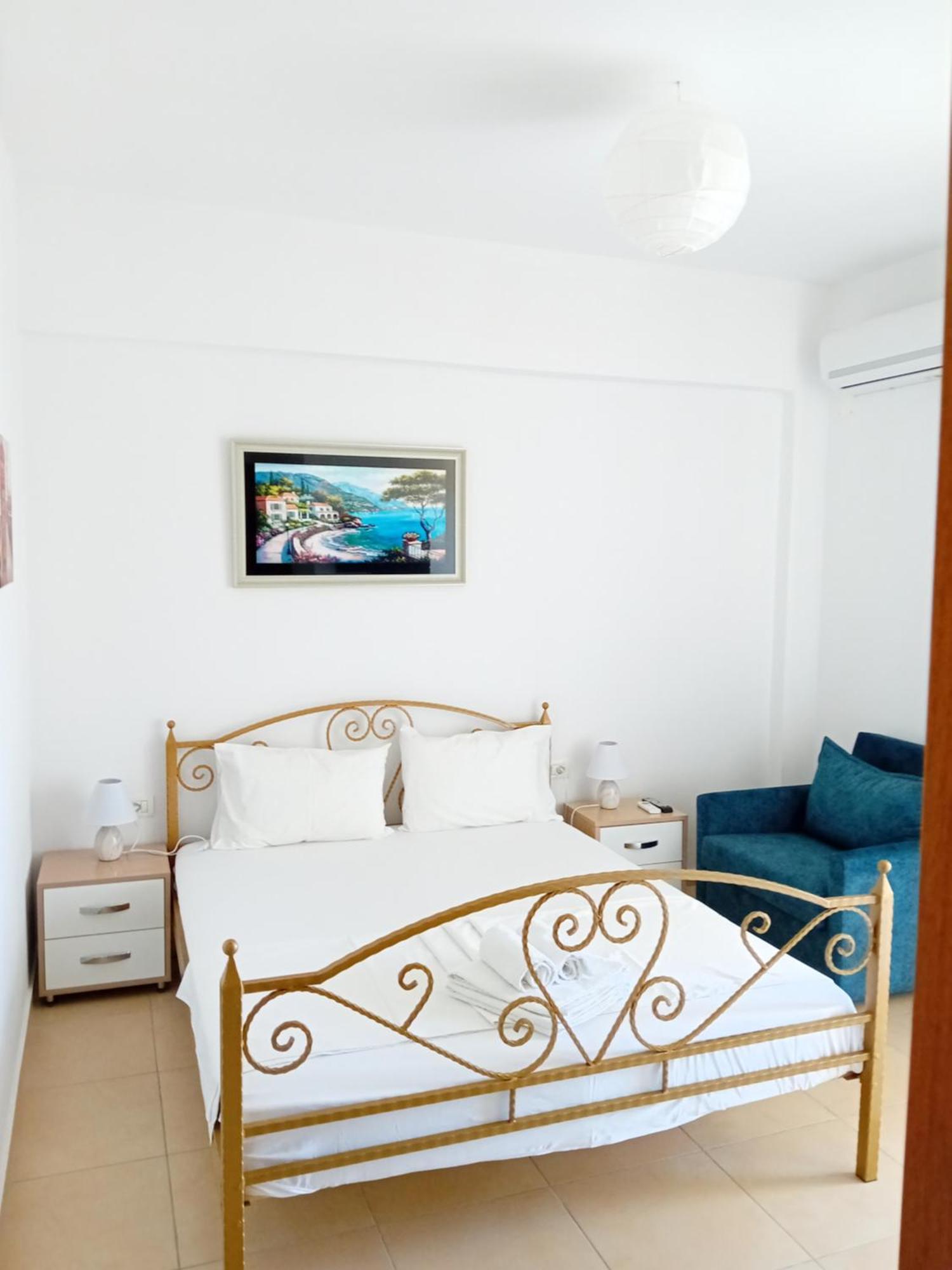 Artur Apartments Himarë Zimmer foto
