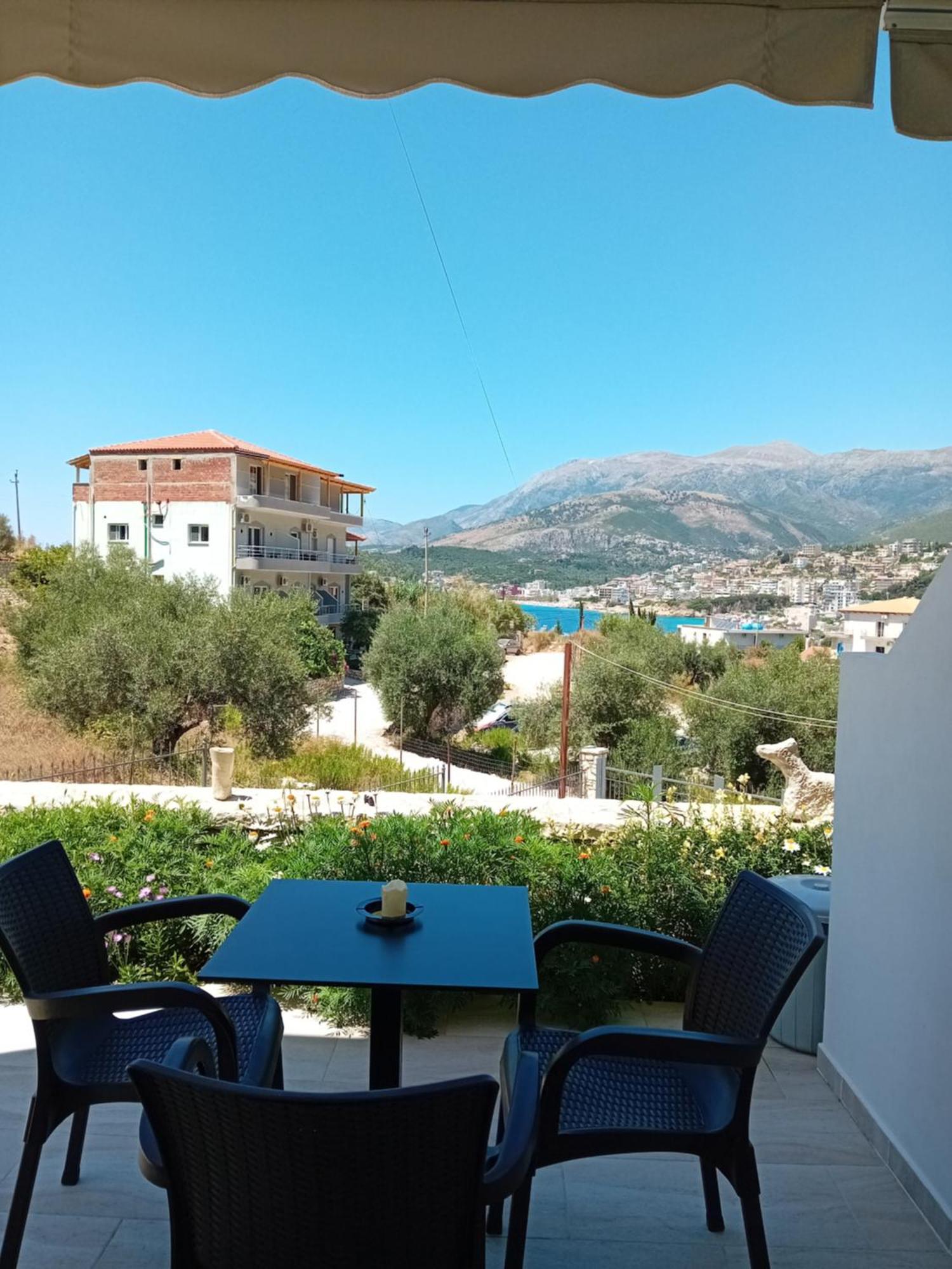 Artur Apartments Himarë Exterior foto